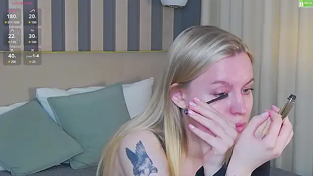 AmaliaBell online show from 04/28/26, 02:11