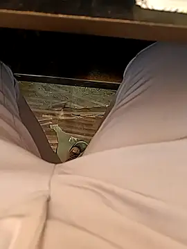 u wan me online show from 04/03/26, 06:44