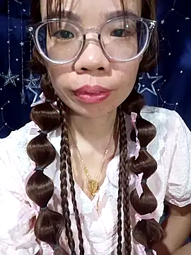   Mai-love19   online show from 04/03/26, 11:47