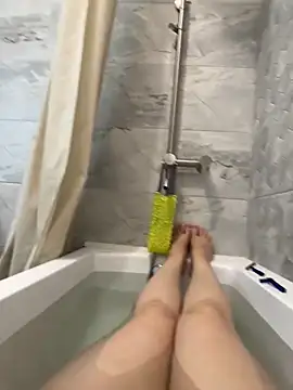 Lis Kollen online show from 12/21/25, 06:42