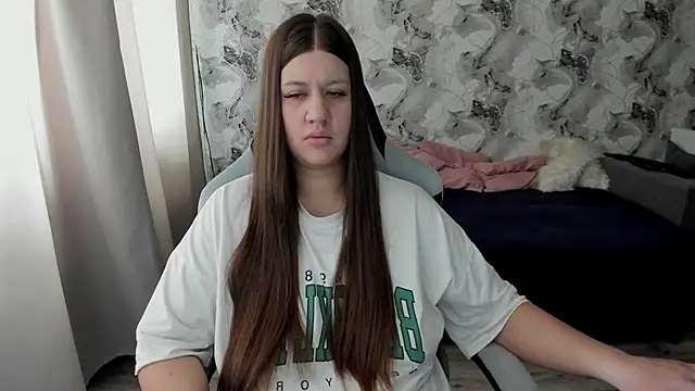Snapshot of Lis_Kollen chatting on 06/29/26, 09:37 Lis Kollen online show from 06/29/26, 09:37