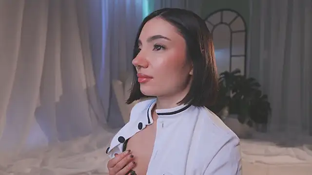 AmyArmstrong online show from 03/27/26, 10:09