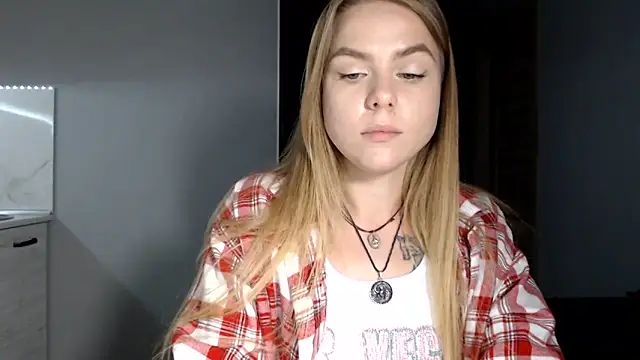 Snapshot of Sunbeam_ chatting on 06/01/26, 08:32 Sunbeam online show from 06/01/26, 08:32
