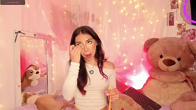 natalie jaensen online show from 03/18/26, 11:30