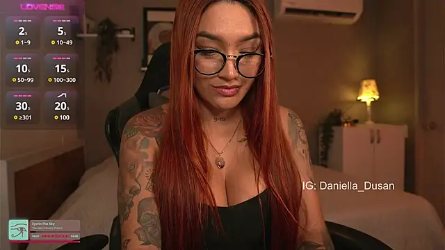 DaniDusan  online show from 02/02/25, 07:14