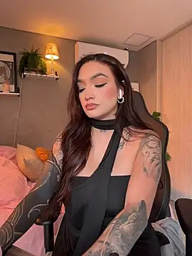 Snapshot of DaniDusan_ chatting on 08/03/26, 07:17 DaniDusan online show from 08/03/26, 07:17