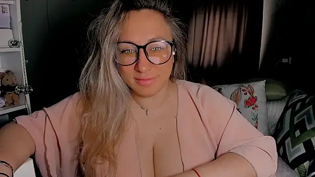 CumOnMy Tits online show from 04/22/26, 03:09