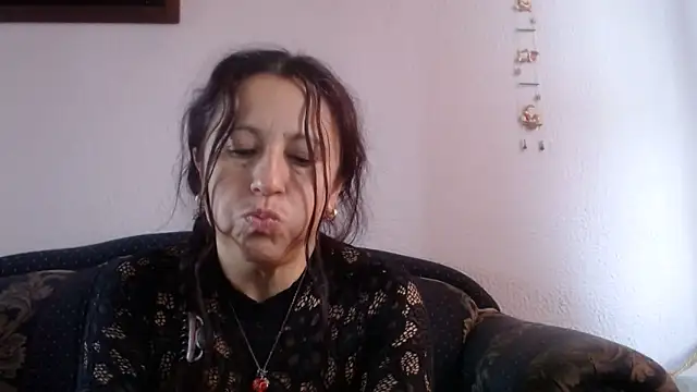 valeriapinter online show from 03/10/26, 01:49