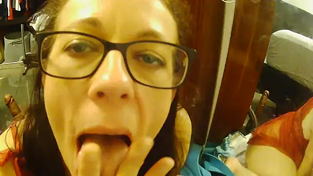 Snapshot of PartyPawgGirl420 chatting on 06/08/26, 01:28 PartyPawgGirl420 online show from 06/08/26, 01:28