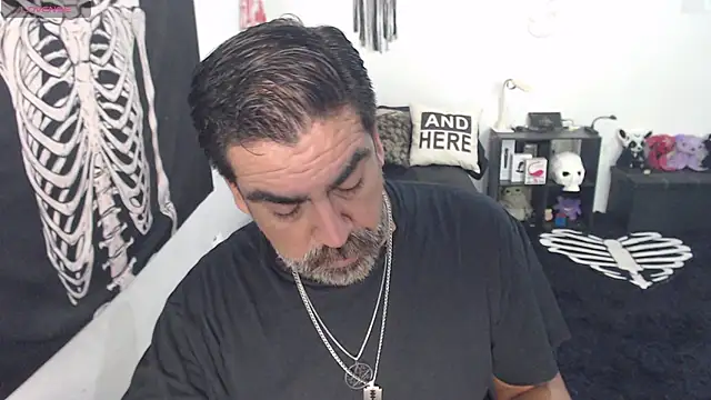 Snapshot of soyelcarlitos_ chatting on 06/01/26, 05:36 soyelcarlitos online show from 06/01/26, 05:36