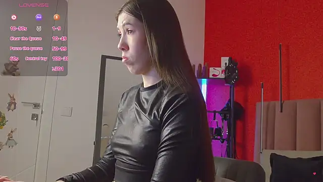 SweetySonya online show from 04/13/26, 01:44