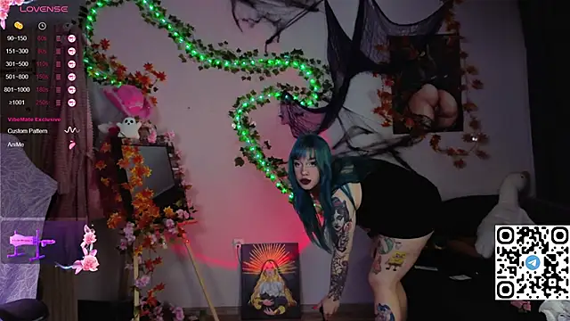 Silvia Santorskii online show from 10/20/25, 07:31