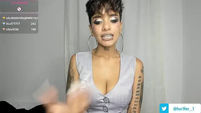 luci fer devil online show from 02/04/25, 08:02