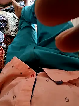 Kolkata   Boy online show from 12/19/24, 09:07