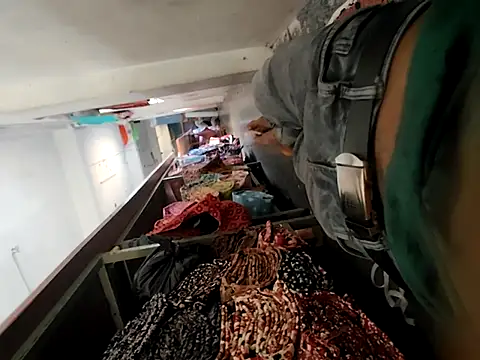 Kolkata   Boy online show from 02/17/25, 09:35