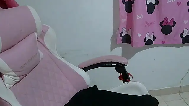 oso34hot online show from 02/19/26, 01:56