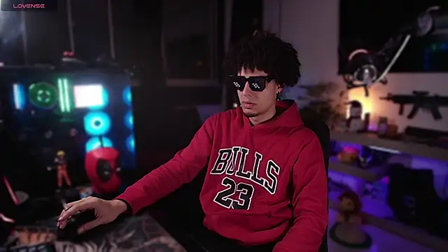 bigryann23 online show from 01/05/25, 03:43