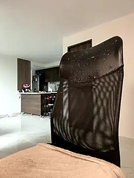 bigryann23 online show from 11/19/25, 09:26