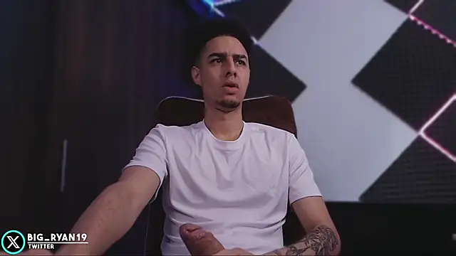 bigryann23 online show from 02/17/26, 02:46